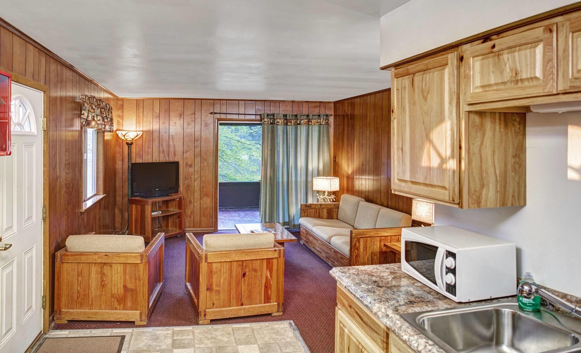 Salt Fork State Park Lodge And Conference Center Cambridge Εξωτερικό φωτογραφία