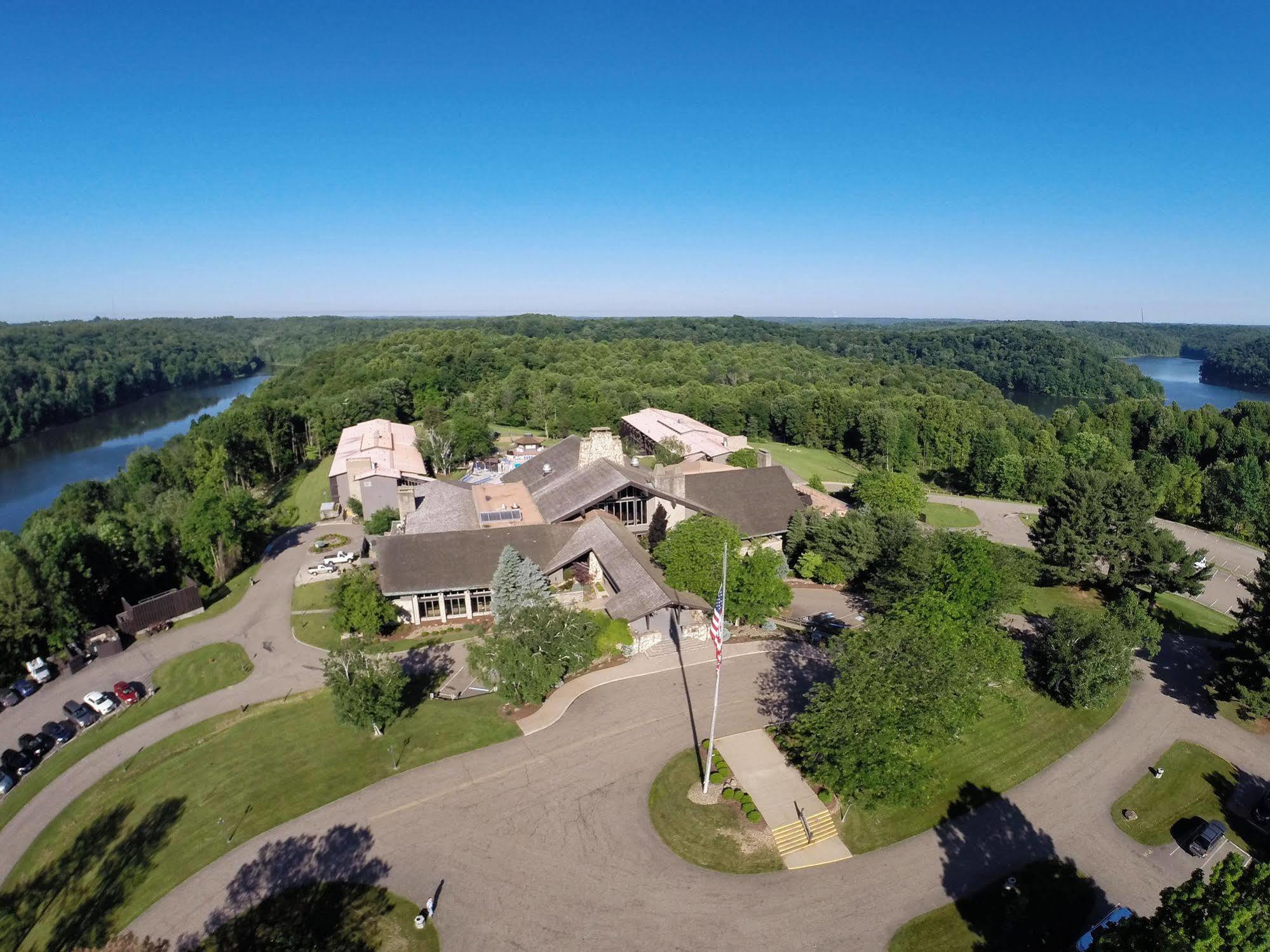 Salt Fork State Park Lodge And Conference Center Cambridge Εξωτερικό φωτογραφία